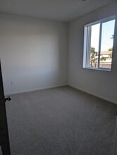 2430 E Lincoln Ave in Anaheim, CA - Building Photo - Building Photo