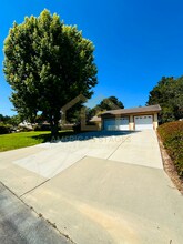 1121 Pellham Dr in Lompoc, CA - Building Photo - Building Photo