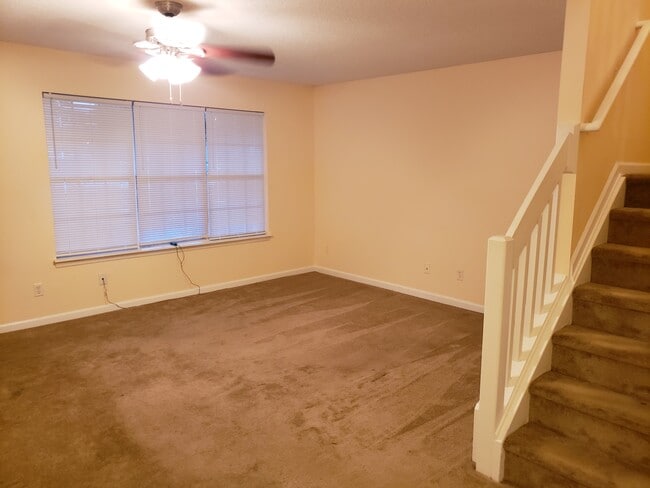 9114 Charminster Ct in Charlotte, NC - Building Photo - Building Photo