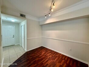 8550 Touchton Rd in Jacksonville, FL - Building Photo - Building Photo