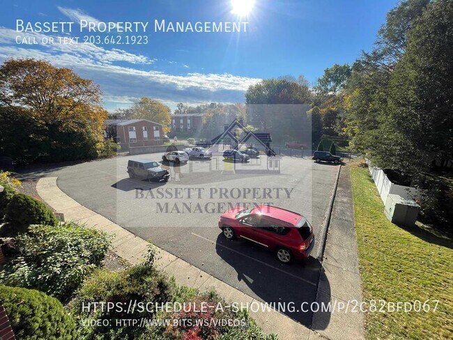 30 Stoneycrest Dr in Middletown, CT - Building Photo - Building Photo