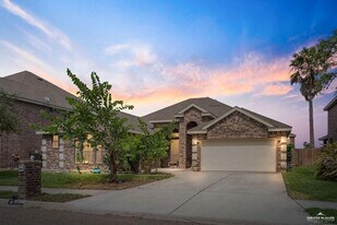 5 Bunting Ln in Mission, TX - Building Photo