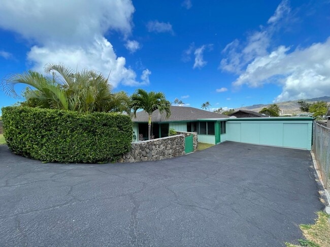 property at 282 Lunalilo Home Rd