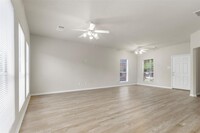 19531 Juniper Vale Cir in Houston, TX - Building Photo - Building Photo