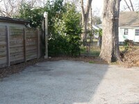 1036 Louise St photo'