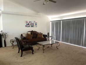 2068 E Lago Grande Bay in Fort Mohave, AZ - Building Photo - Building Photo