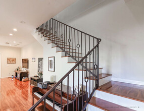 6069 Horner St in Los Angeles, CA - Building Photo - Interior Photo