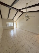 7205 W Sunrise Blvd in Plantation, FL - Building Photo - Building Photo