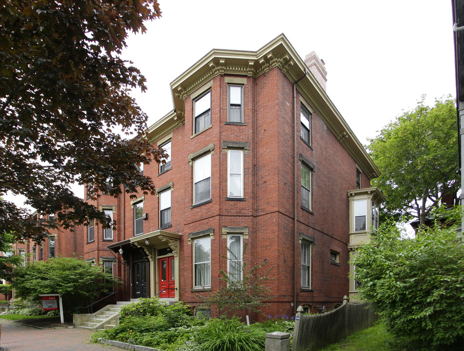 64-66 Deering St in Portland, ME - Foto de edificio