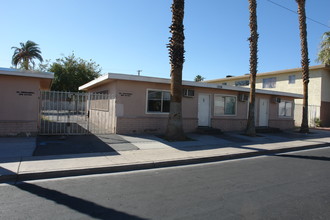 2108 Sunrise Ave in Las Vegas, NV - Building Photo - Building Photo