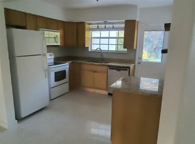 4900 SW 28th Ter, Unit S in Fort Lauderdale, FL - Building Photo - Building Photo