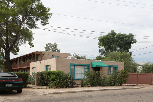 15 N Longfellow in Tucson, AZ - Foto de edificio - Building Photo