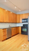 1844 W 18th St, Unit 1F in Chicago, IL - Foto de edificio - Building Photo