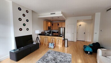 70 Lincoln St in Boston, MA - Building Photo - Building Photo