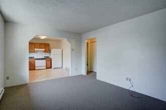 555 Dameron Dr, Unit 3 in Prescott, AZ - Foto de edificio - Building Photo