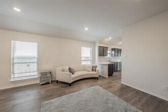 1022 Rio Bravo Dr in Forney, TX - Building Photo - Building Photo