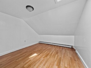 76 Elmwood Rd in Methuen, MA - Building Photo - Building Photo