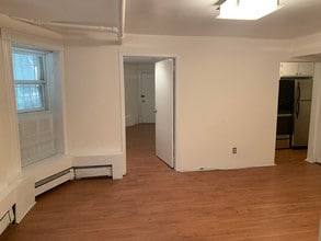 285 Dekalb Ave, Unit 1 in Brooklyn, NY - Building Photo - Building Photo