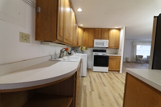 4912 Powell Rd in Dayton, OH - Building Photo - Building Photo