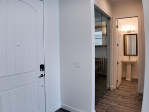 5817 Yellow Ridge Ave in Las Vegas, NV - Building Photo - Building Photo