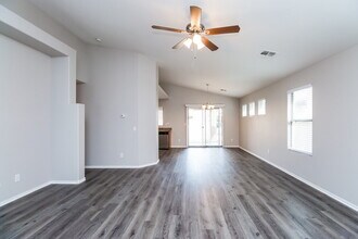 9550 W Williams St in Tolleson, AZ - Foto de edificio - Building Photo