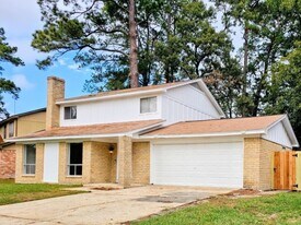 24022 Spring Briar Ln in Spring, TX - Building Photo