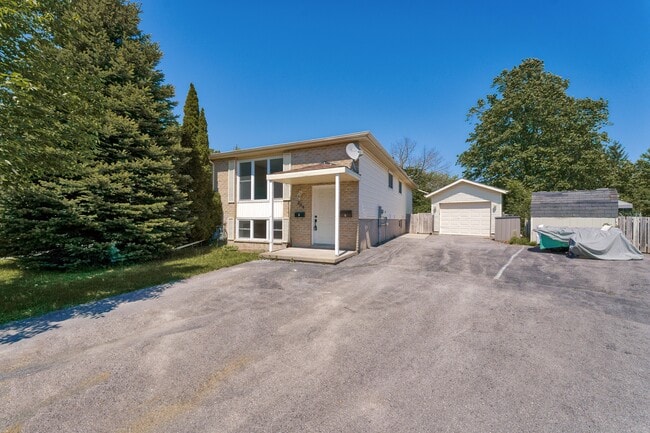 property at 284 Owens Crescent