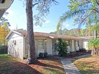 Pleasant Oaks in Tampa, FL - Building Photo - Building Photo