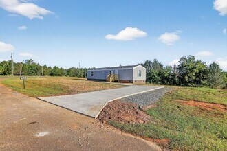 181 Nolan Rd in Lawndale, NC - Building Photo - Building Photo