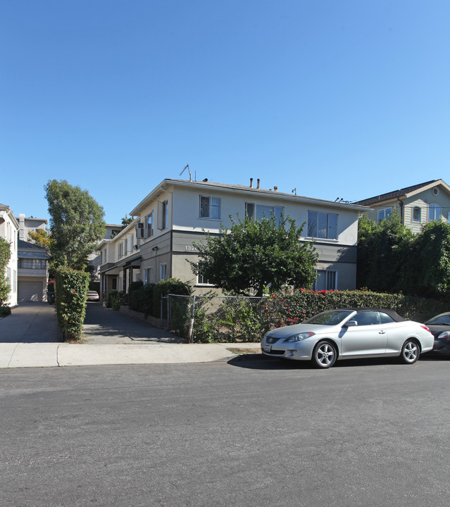 1326-1328 N Mccadden Pl in Los Angeles, CA - Building Photo