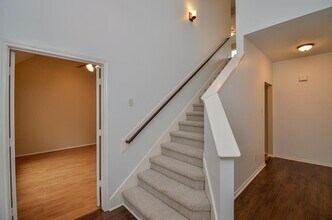 139 Skycrest Dr in Sugar Land, TX - Foto de edificio - Building Photo