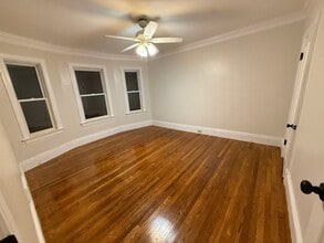 256-258 Gibson St, Unit 258 in Lowell, MA - Building Photo - Building Photo