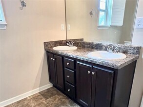 567 Oakside Pl in Acworth, GA - Building Photo - Building Photo