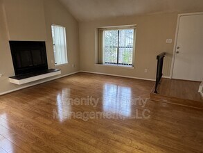 704 Ninebark Ct in Newport News, VA - Building Photo - Building Photo