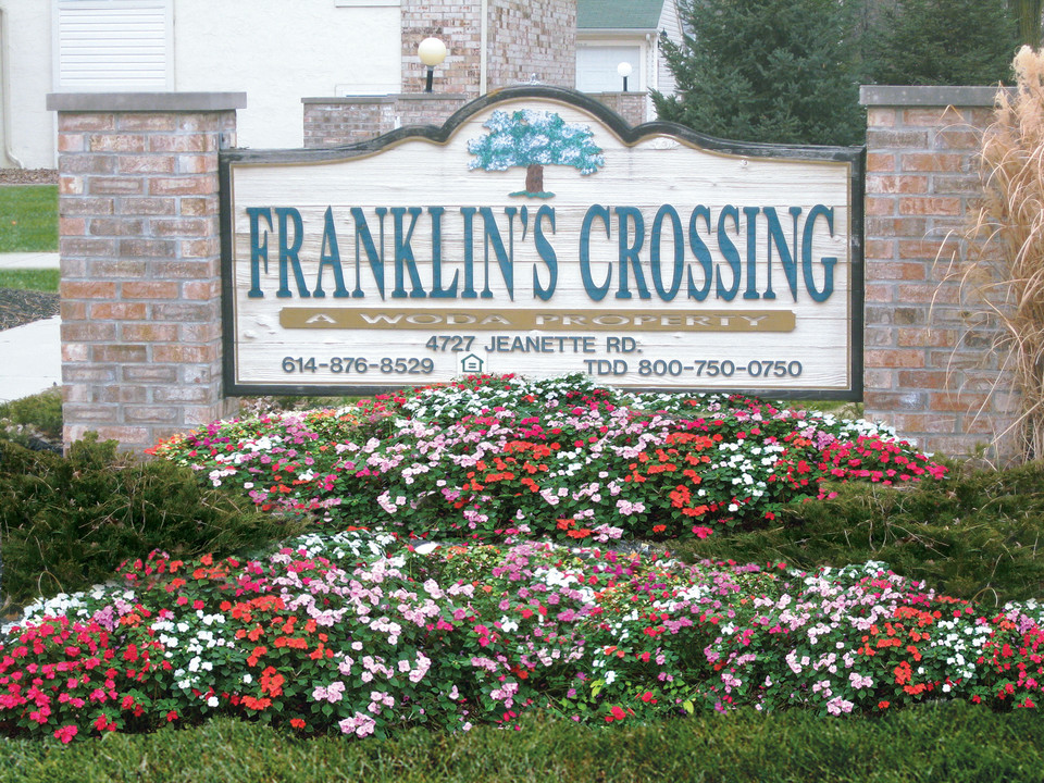 Franklins Crossing in Hilliard, OH - Building Photo