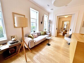 206 Webster St in Boston, MA - Building Photo - Building Photo