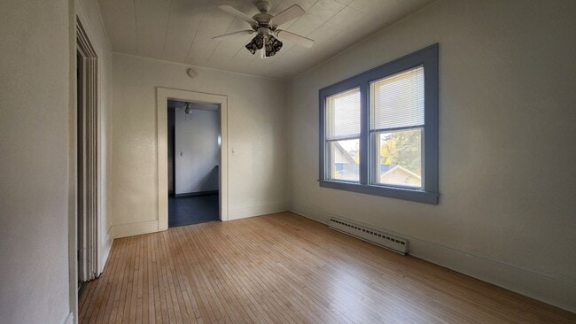 2108 W 5th St in Duluth, MN - Building Photo - Building Photo