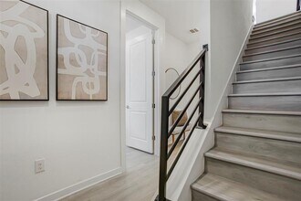 2624 Metcalfe Rd in Austin, TX - Building Photo - Building Photo