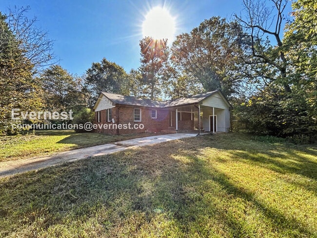 3741 Loren Dr in Decatur, GA - Building Photo - Building Photo