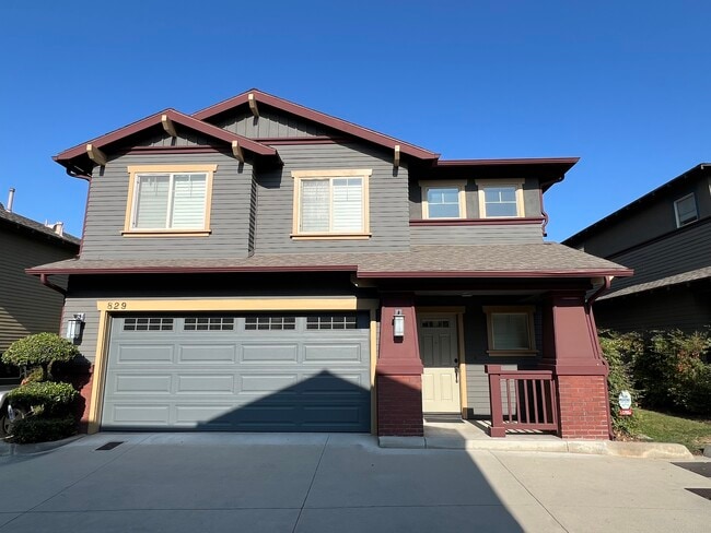 property at 829 Sequoia Cir