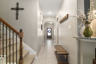 7631 Willow School Dr in Spring, TX - Foto de edificio - Building Photo