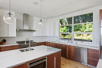 19 Toyon Ln in Sausalito, CA - Building Photo - Building Photo