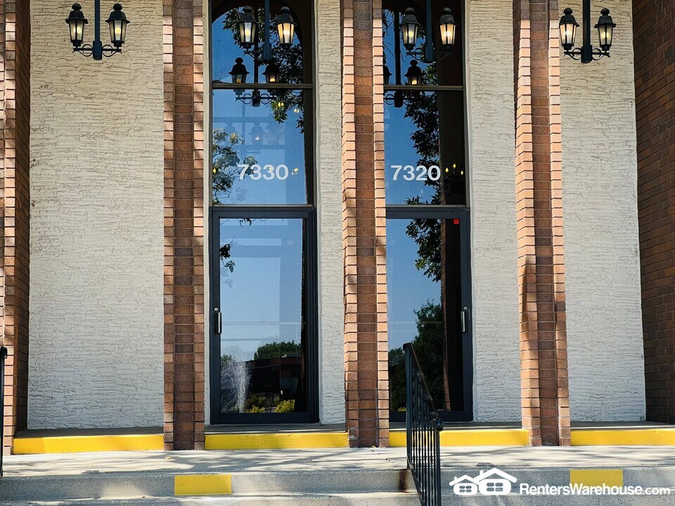 7330 York Ave S, Unit Apt 101 in Minneapolis, MN - Foto de edificio