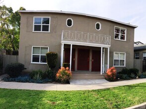 1755 Silver Lake Blvd, Unit 1755 in Los Angeles, CA - Foto de edificio - Building Photo