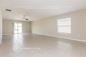 1545 Blue Rose Dr in Ruskin, FL - Building Photo - Building Photo