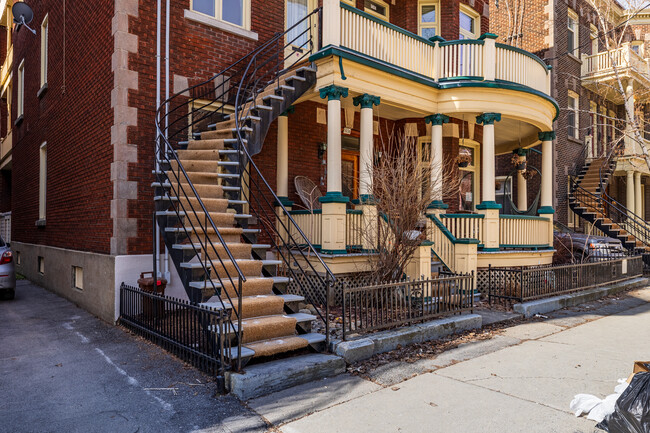 5028-5038 Garnier St in Montréal, QC - Building Photo - Building Photo