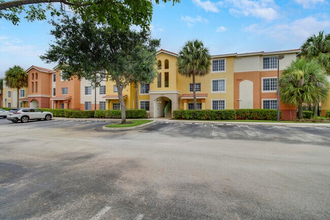 property at 6769 Heritage Grande