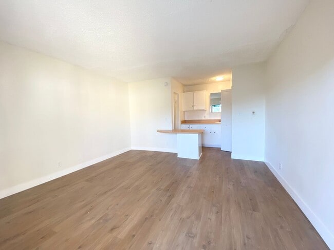 property at 21707 Roscoe Blvd