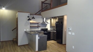 2312 WI-16, Unit Eagle Bluff in La crosse, WI - Building Photo - Building Photo