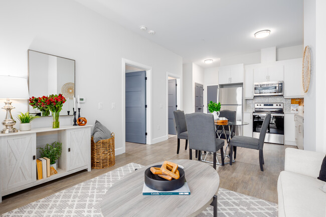 Hyde Park Village Apartments in London, ON - Building Photo - Interior Photo